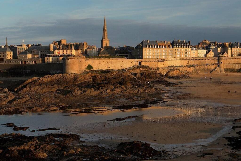 Maison Baie Du Mont Saint-Michel Cherrueix Buitenkant foto